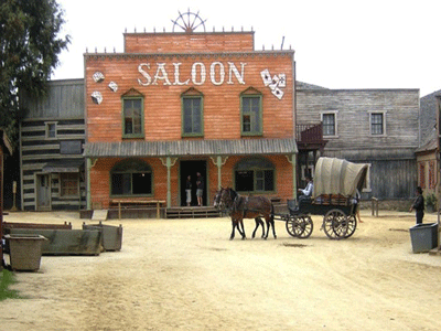 saloon-3